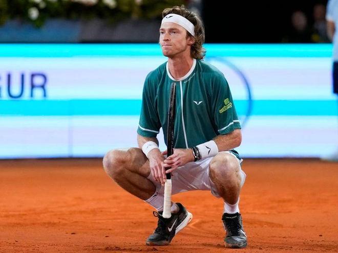 升成为了必 升成为了必