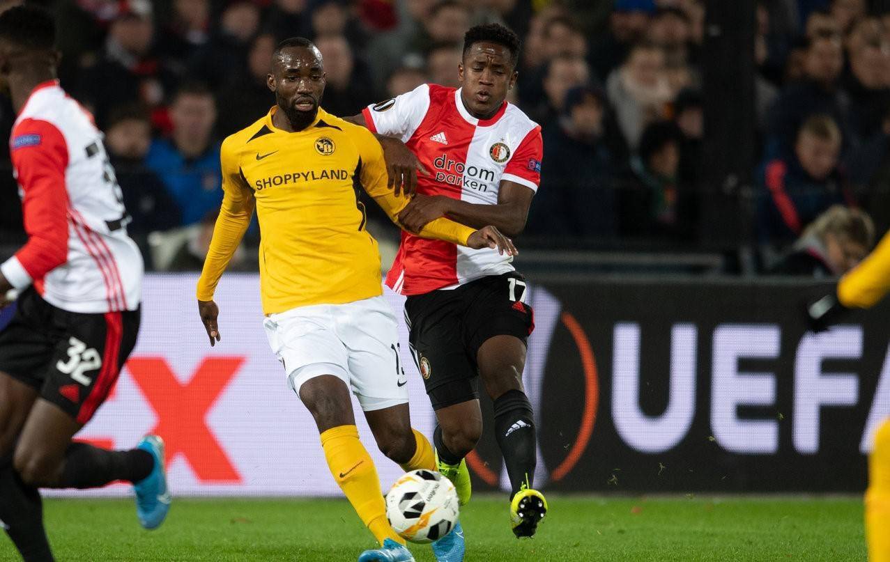 借防守反击 借防守反击