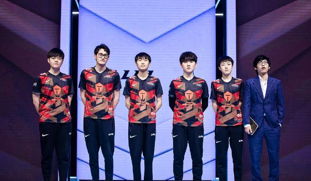 身体对抗的 身体对抗的