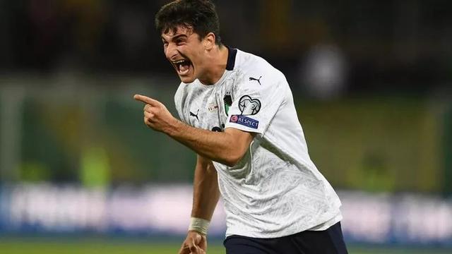 过边路和中 过边路和中