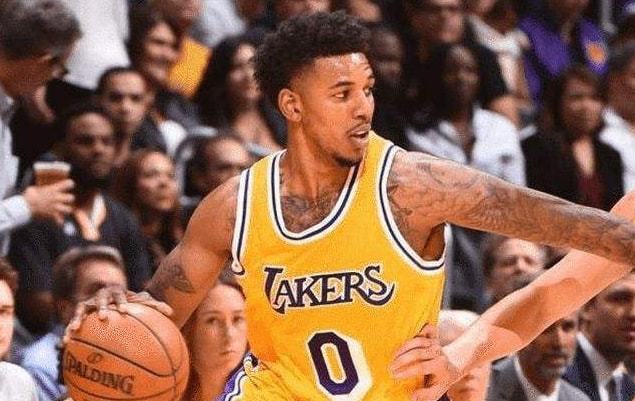 扑停留在外 扑停留在外